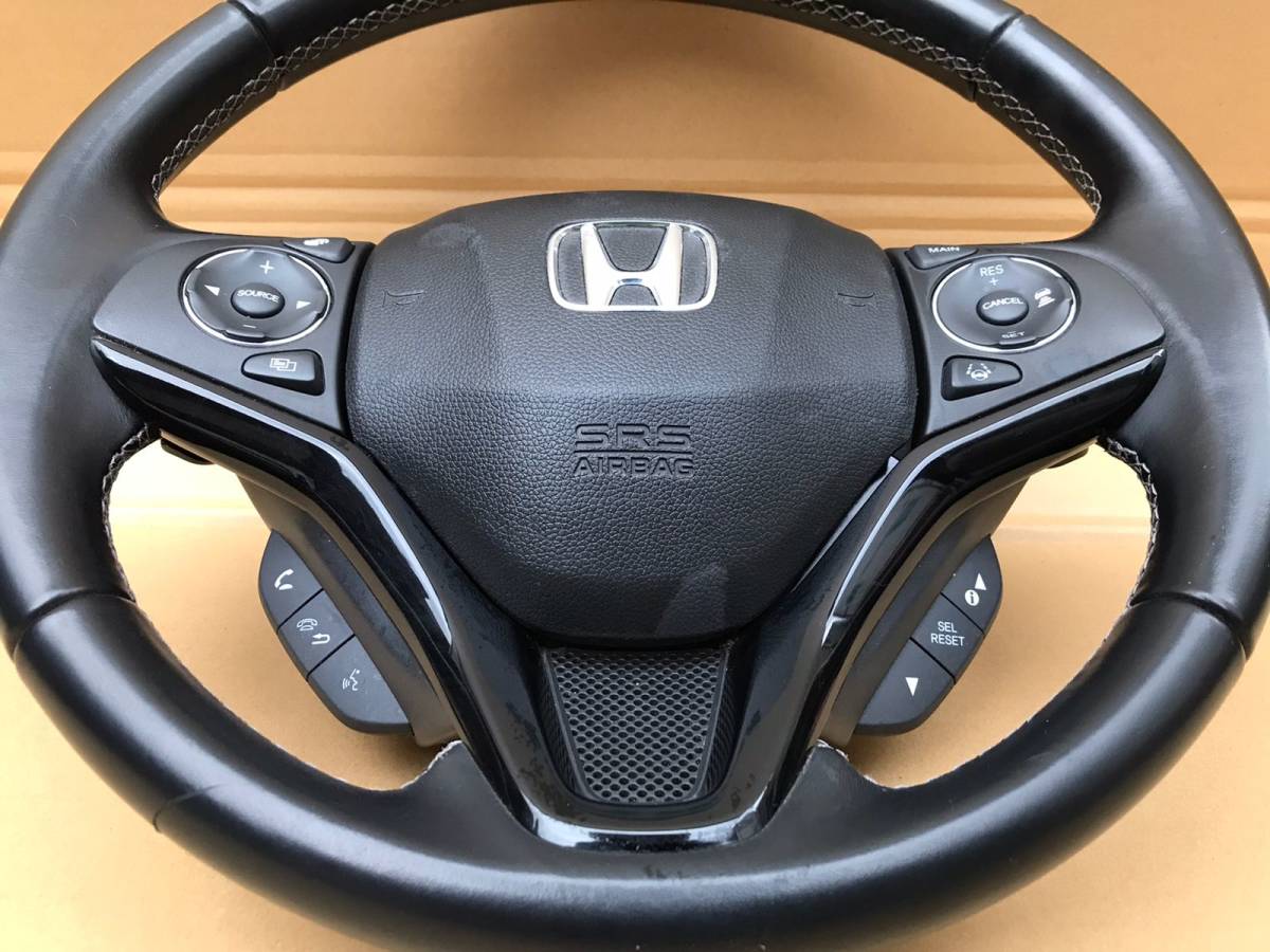 ヴェゼル RU1 RU3 RU系 E1-83⁄RU1⁄RU2⁄RU3 RU1&frasl;RU2 ホンダ ヴェゼル RU1/RU2/RU3/RU4 純正 ステアリング ハンドル