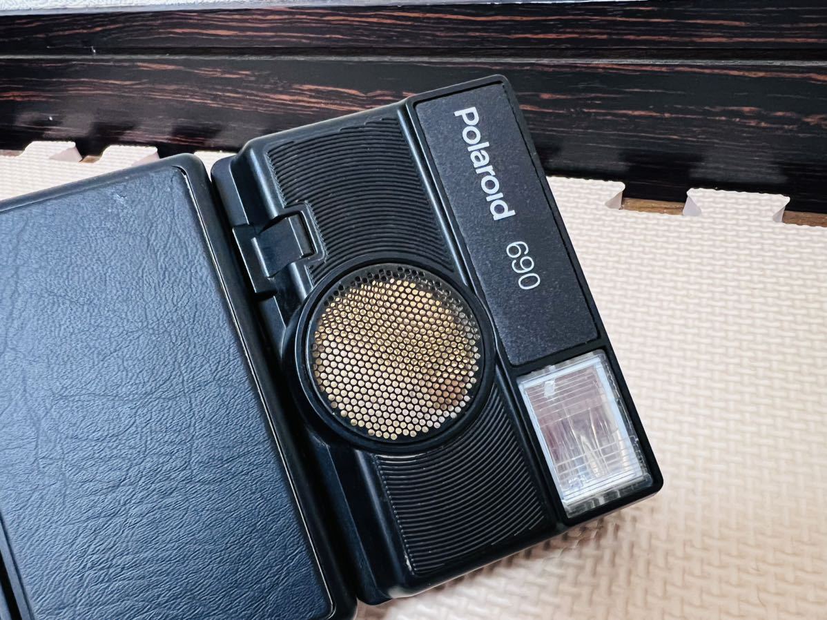 本体のみ ポラロイド Polaroid 690 インスタントカメラ 動作不明 本体のみ ポラロイド Polaroid 690 インスタントカメラ 動作不明