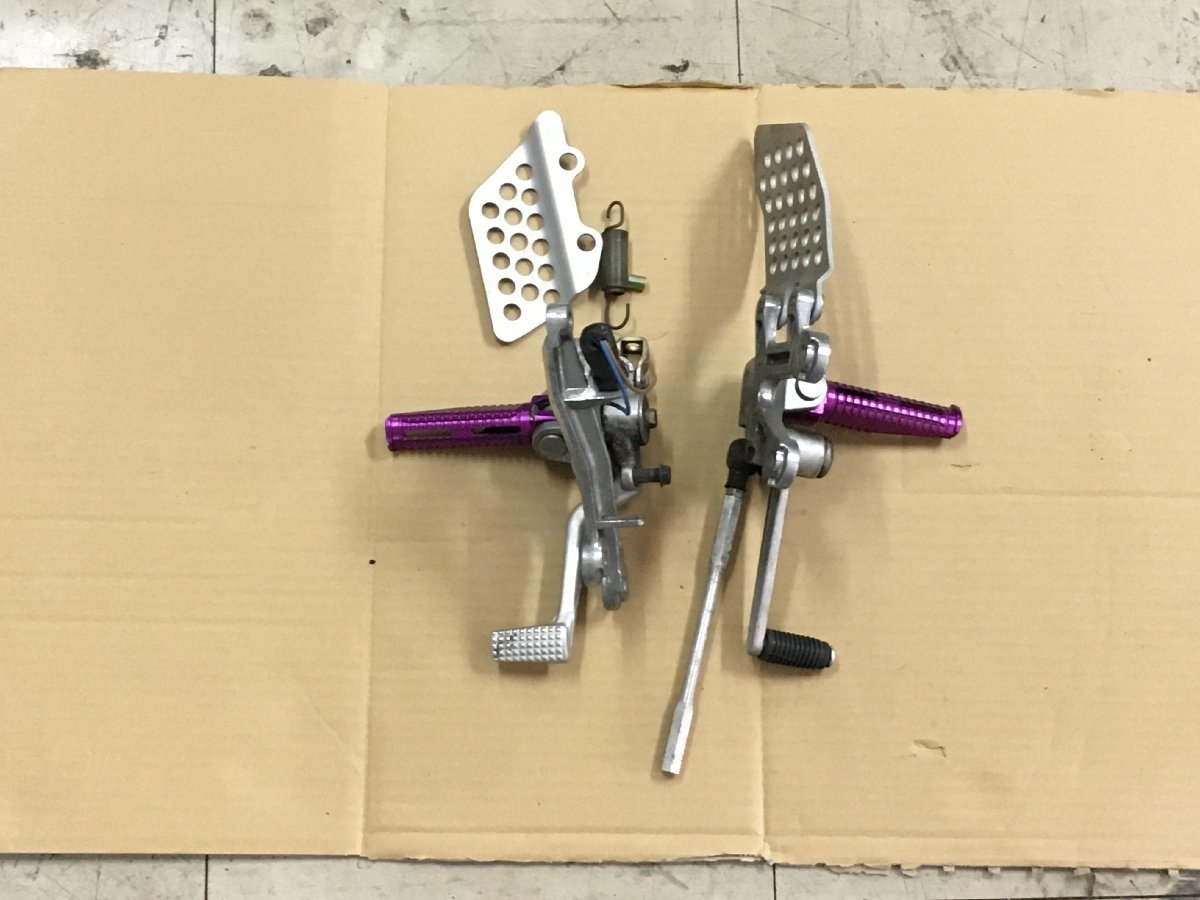 カワサキ　ZX12R　純正　ステップ