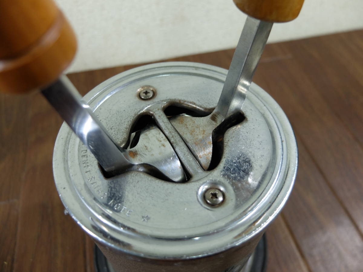 タキイ和裁電化鏝 100v 和裁用こて2丁A - 2丁たて 和裁電化こて 1台