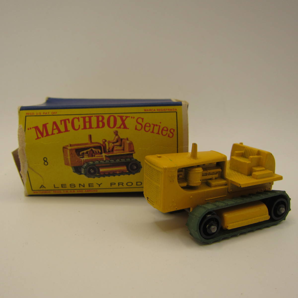 【LESNEY MATCHBOX No.8 CATERPILLAR DS REG. TRADE MK. TRACTOR イングランド製】レズニー マッチボックス トラクター 商用車 中古品