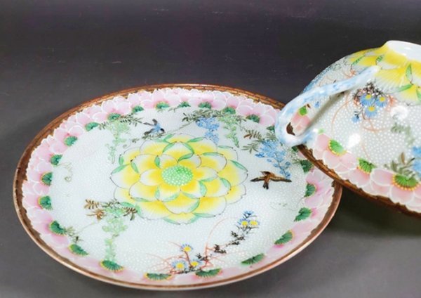 里帰り品　カップ＆ソーサー ARABIA（アラビア）Krokus（クロッカス）コーヒーカップ＆ソーサー