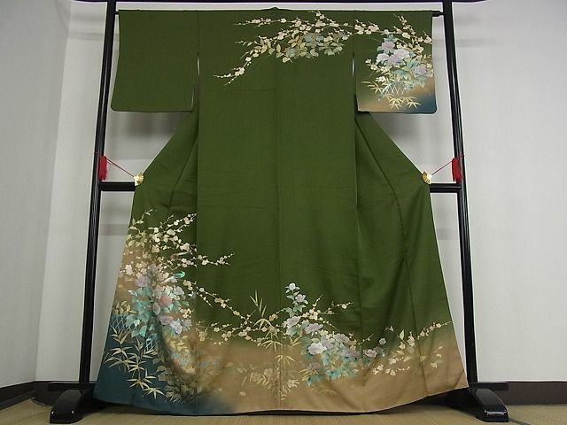 着物屋こころ■訪問着　枝梅に休み鳥　暈し染め　金銀彩　着丈164cm　裄丈64.5cm　正絹　逸品　B-ey1656