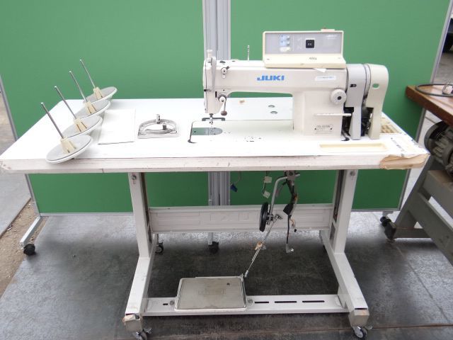 Va6105 ジューキ 工業用ミシン DDL-5570N 動作未確認 「茨城県直接引き取り」