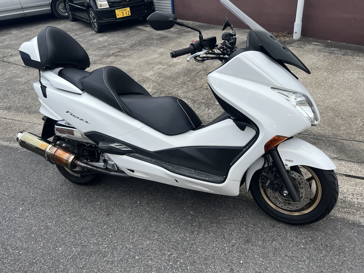 美車　フォルツァオーディオパッケージ　自賠責長い