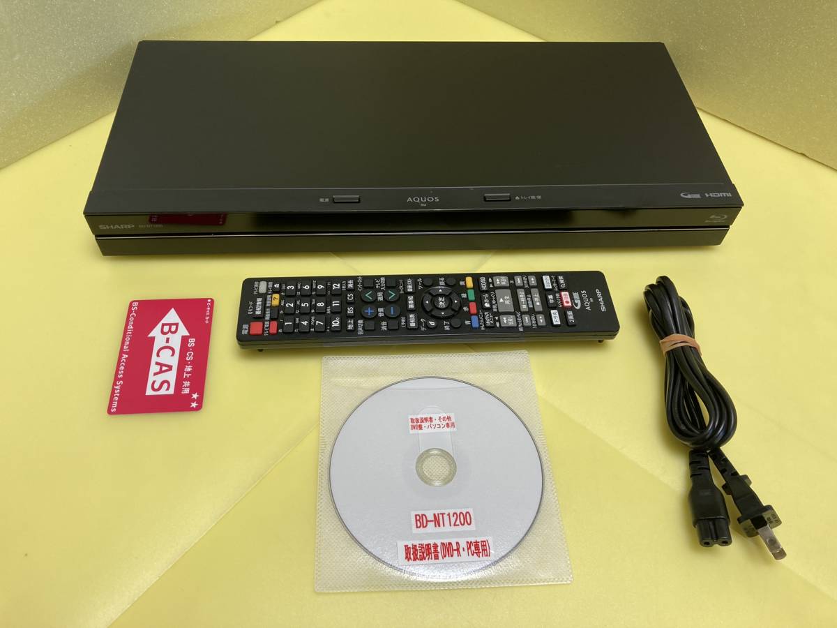シャープ　ブルーレイレコーダー　 2017年製　NT1000 3番組同時録画 シャープ ブルーレイレコーダー 2017年製 NT1000 3番組同時録画