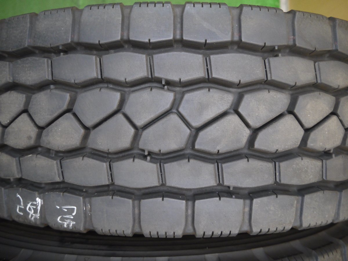 バリ溝！22年！9分☆トラック タイヤ 245/70R19.5 136/134J