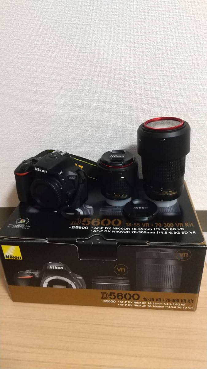 Nikon D5600 ダブルズームキット＋単焦点レンズ＋広角レンズ他 Nikon