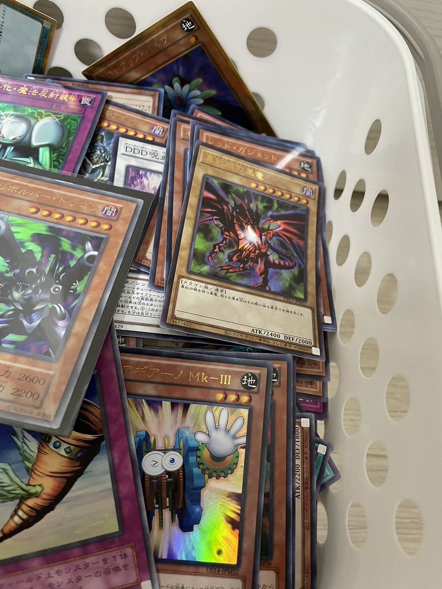 【遊戯王カード　お部屋の整理品　まとめ売り　人気　高価　当時物　初期　レトロ　アンティーク　掘り出し物　ブランド　引退品　未検品】_4