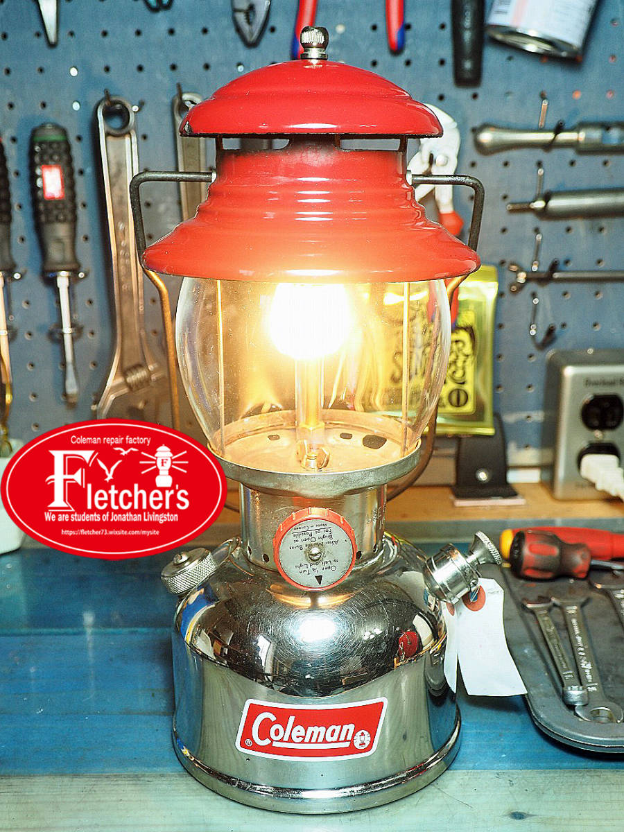 レアな美品！メッキタンクの赤ランタン 1957年11月製 カナダコールマン 200 ( 200A とは違います)永年保証プロ整備 L85