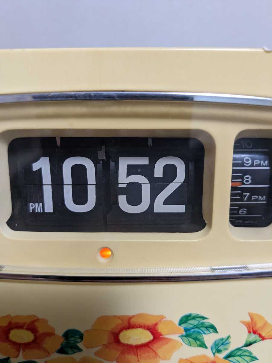 SEIKO 昭和レトロ パタパタ時計 目覚まし アラーム付 ウッド QN406T