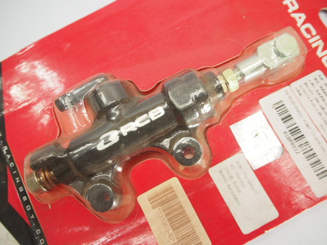 未使用 汎用リアブレーキ マスター リアポンプ マスターシリンダー 14φ 01BP002Z