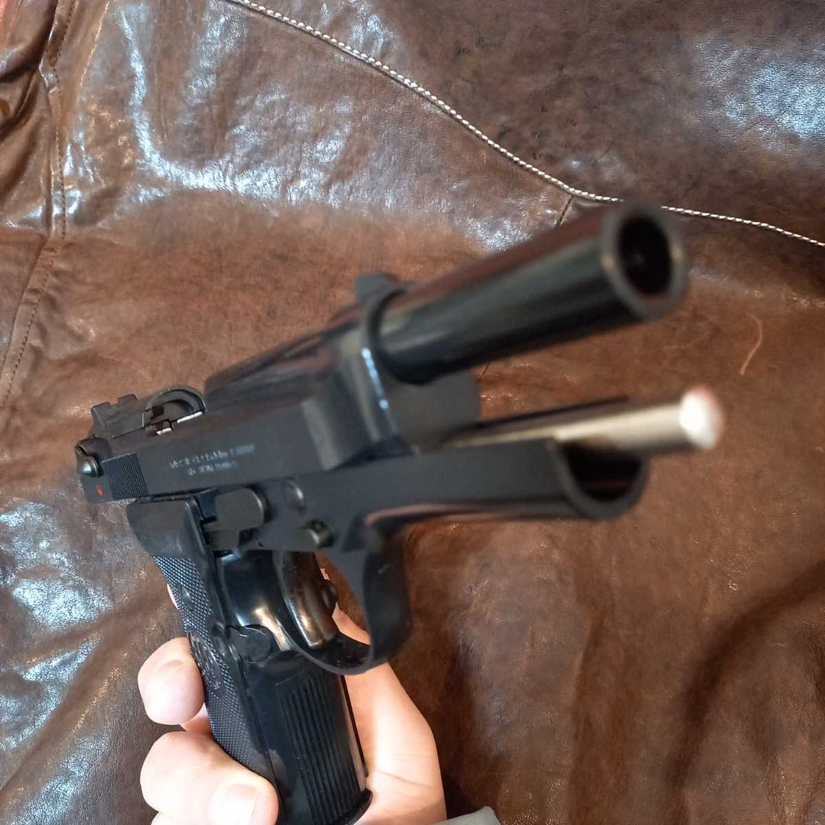 スズキ ベレッタ 92SB スズキ ベレッタ モデルガン 旭工房製作