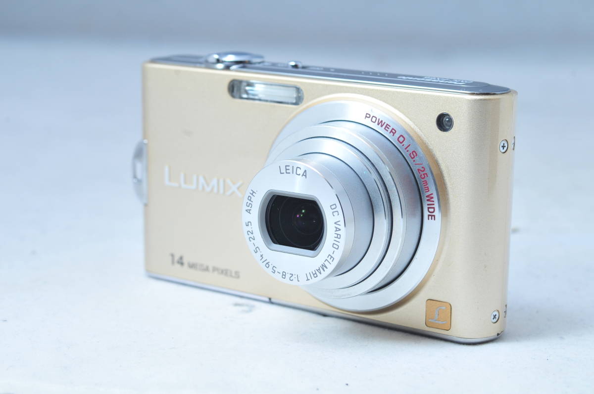 パナソニック ルミックス Panasonic Lumix DMC-FX66 1400万画素