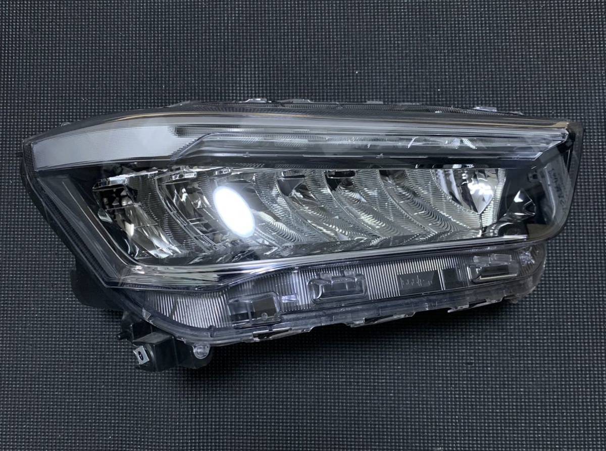 ◇正常品◇ A200A ライズ 右ヘッドライト 81110-B1440 右ヘッドランプ