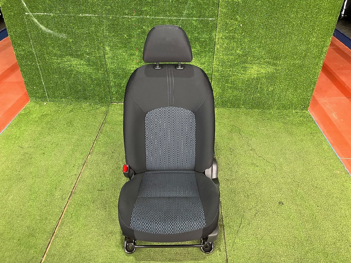 日産 ノート | E12（シートカバー｜アクセサリー）：車用品<車 E12 