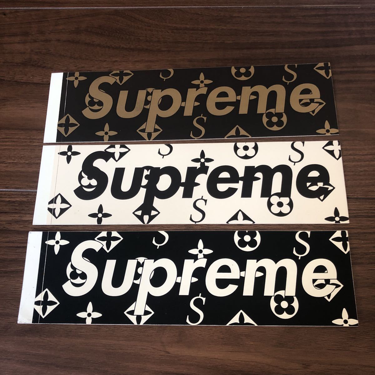 【Supreme】「LOUIS VUITOON モチーフ」ステッカー セット 激レア 本物 / モノグラム ヴィトン シュプリーム ボックスロゴ BOXLOGO Tシャツ