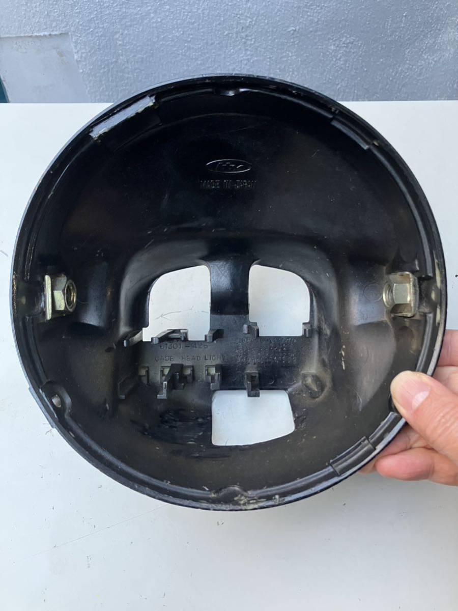 cb750f(rf04)cb750k.cbx400f .550f等　純正ヘッドライトケースそこそこ程度のモノです！割れヒビは無いかと？程度、適合はよくみて！ Honda CB750 Four Road Test Motorcyclist
