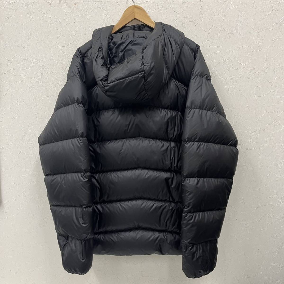 Patagoniaパタゴニアフィッツロイ・ダウン・フーディ ネイビー L