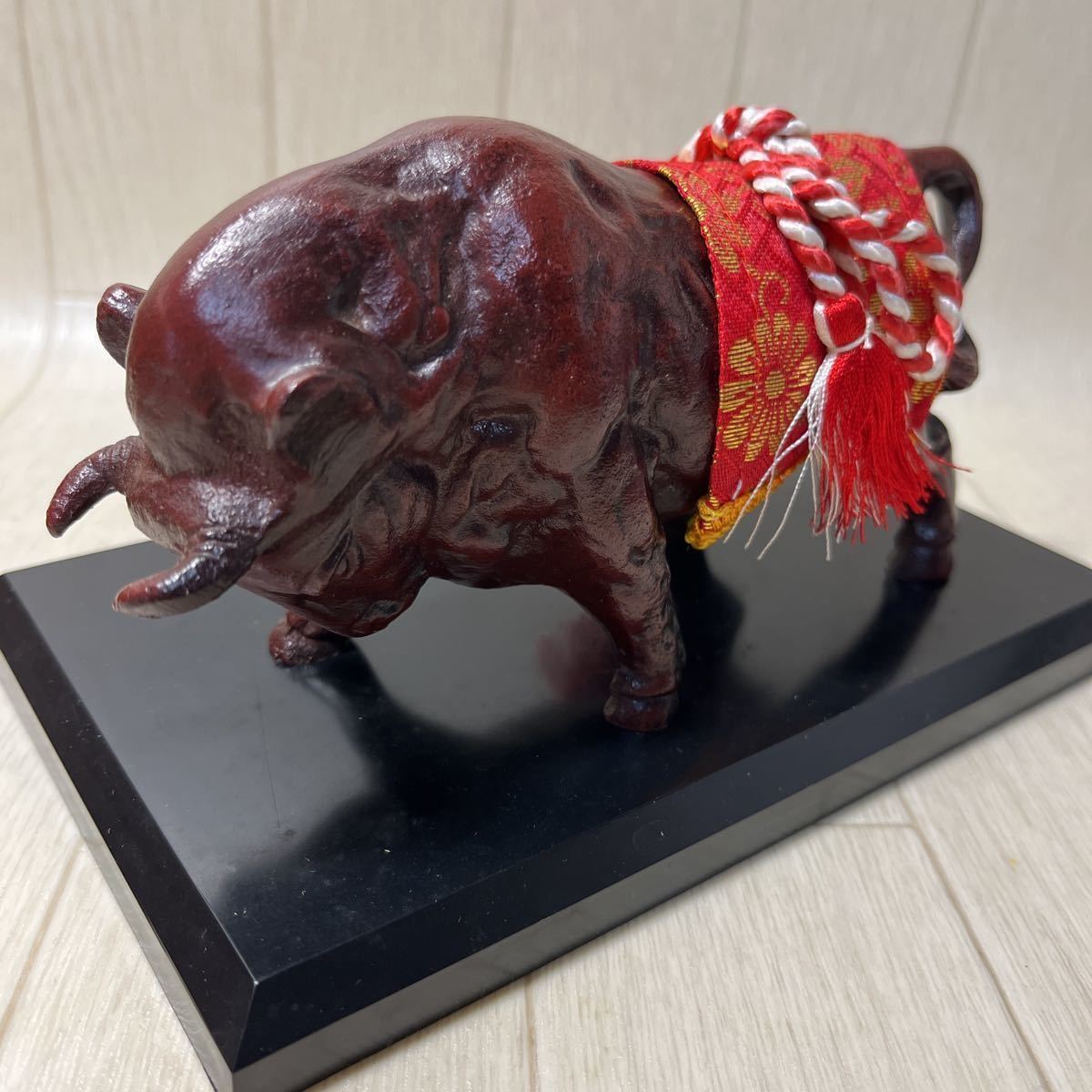 三枝惣太郎 日展彫刻家 美術工芸 高岡銅器 縁起物 闘牛 繁栄【作家物