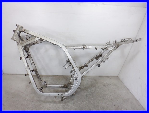 ☆9F31 CBR400F-2 NC17 フレーム 書付 引取可 260 CBR400F フレーム