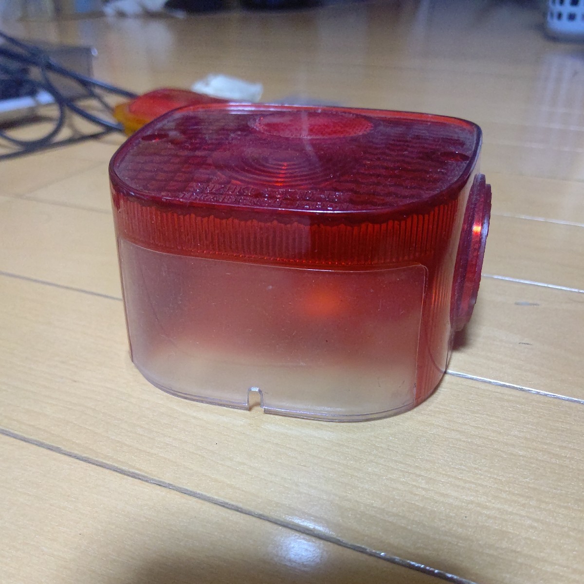 スズキ　ランディ　FM50 新品　純正テールレンズ 中古バイクパーツ販売専門店アイラブモーターランディ50(6V