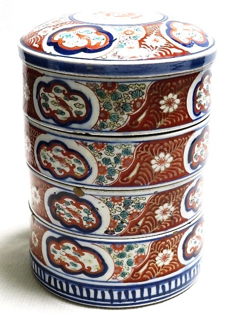 爆買い，大得価 古伊万里 四段重 龍 彩色 染錦 色絵 蓋物 時代(染錦)｜売買されたオークション情報、yahooの商品情報をアーカイブ公開 - オークファン 伊万里、有田