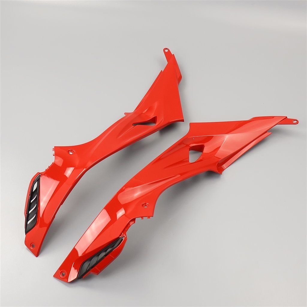 ♪BMW S1000RR/2017年モデル 純正 タンクサイドカバー 左右SET 塗装品