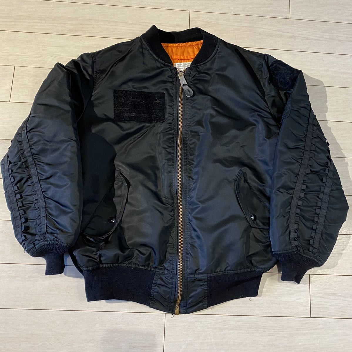 ② 希少 GENERAL RESEARCH ジェネラル リサーチ MA-1 ミリタリー  