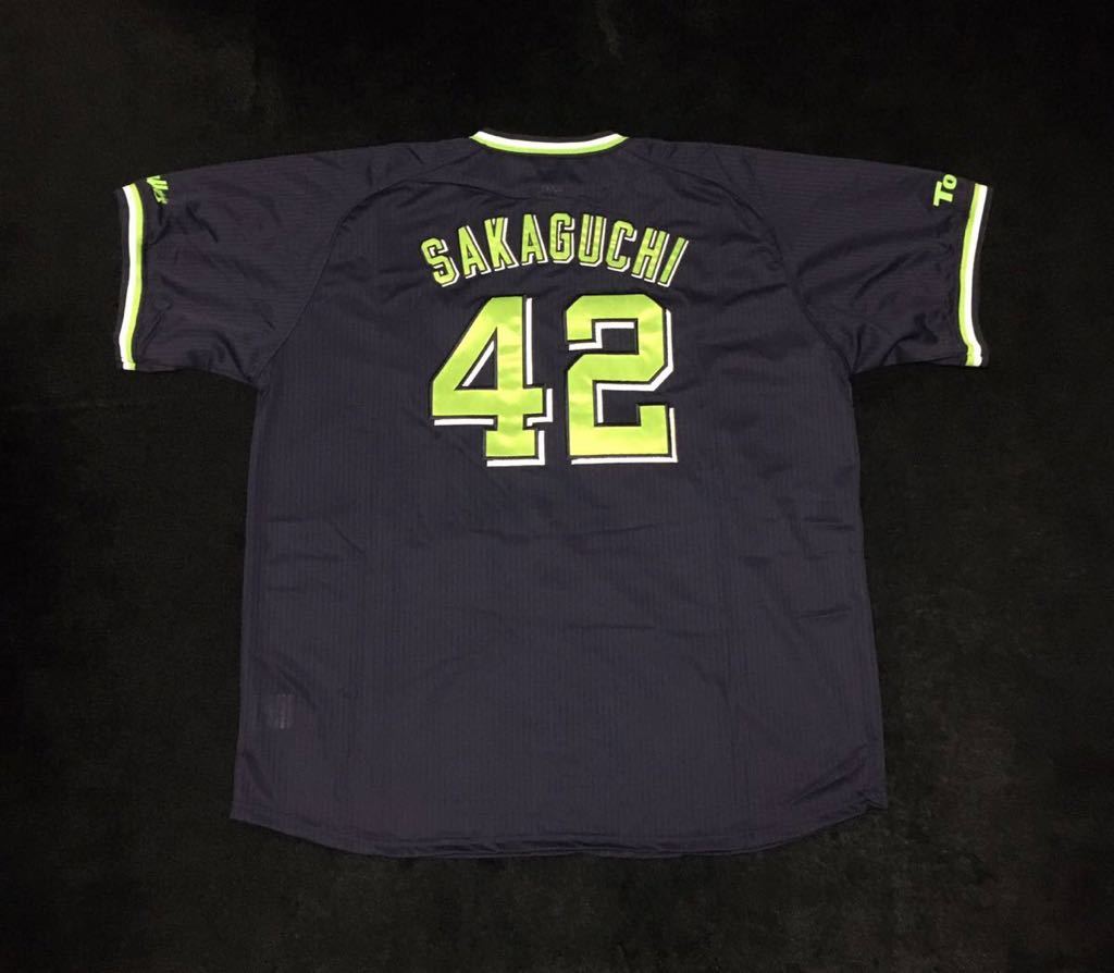 東京ヤクルトスワローズ マジェスティック製 刺繍 ビジター レプリカ ユニフォーム #42 坂口智隆 XLサイズ 新品タグ付き 即決