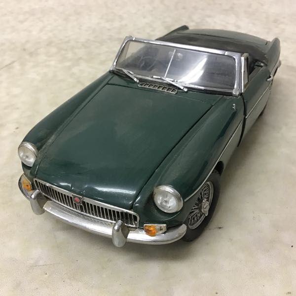 1円〜 京商 1/18 MG B Mk-1（グリーン） MGB 京商 グリーン