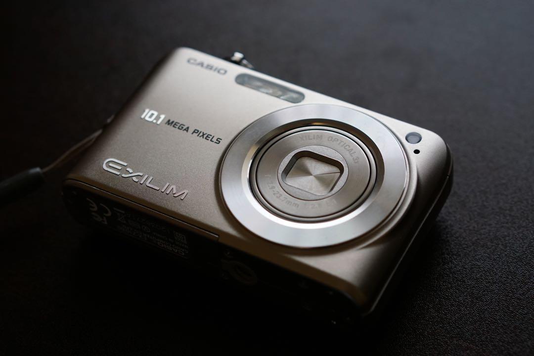 CASIO カシオ EX-Z1080 ゴールド EXILIM ZOOM EX-Z1080 GD デジタル