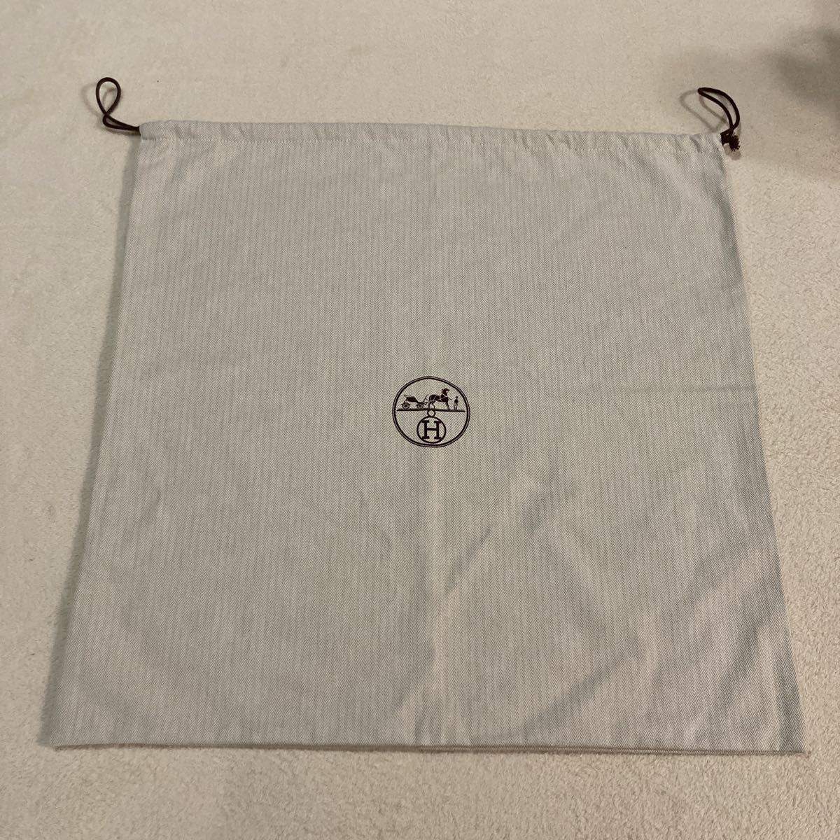 エルメス 保存袋 59×58 HERMES 布袋 バッグ 鞄 巾着袋 袋 ヘリンボーン