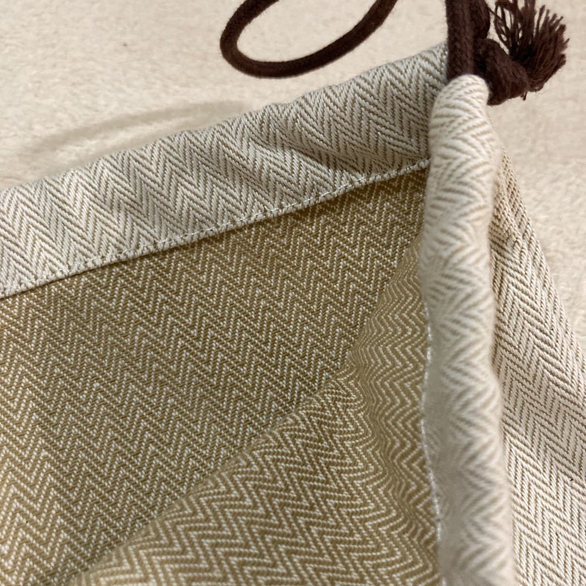 エルメス 保存袋 59×58 HERMES 布袋 バッグ 鞄 巾着袋 袋 ヘリンボーン