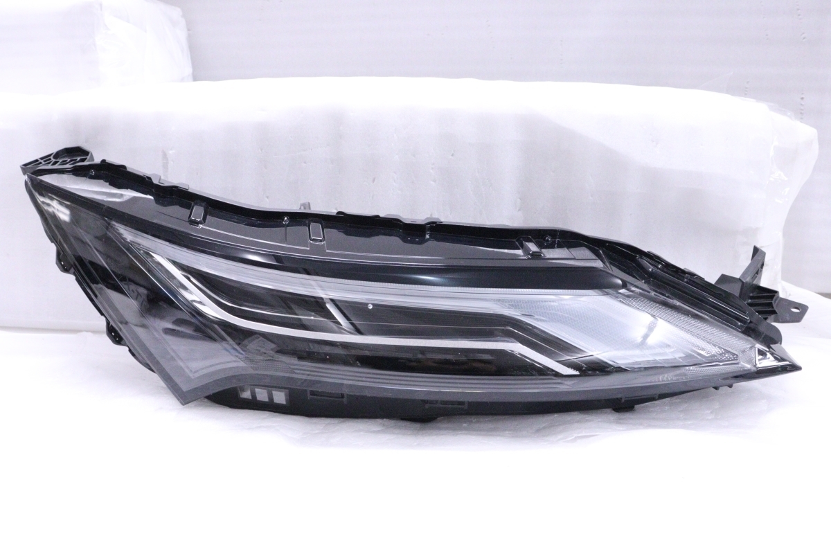 Ｔ３３エクストレイル　右ヘッドライト 33-701☆現行 極上品☆LED T33 エクストレイル☆ポジション 右ヘッド