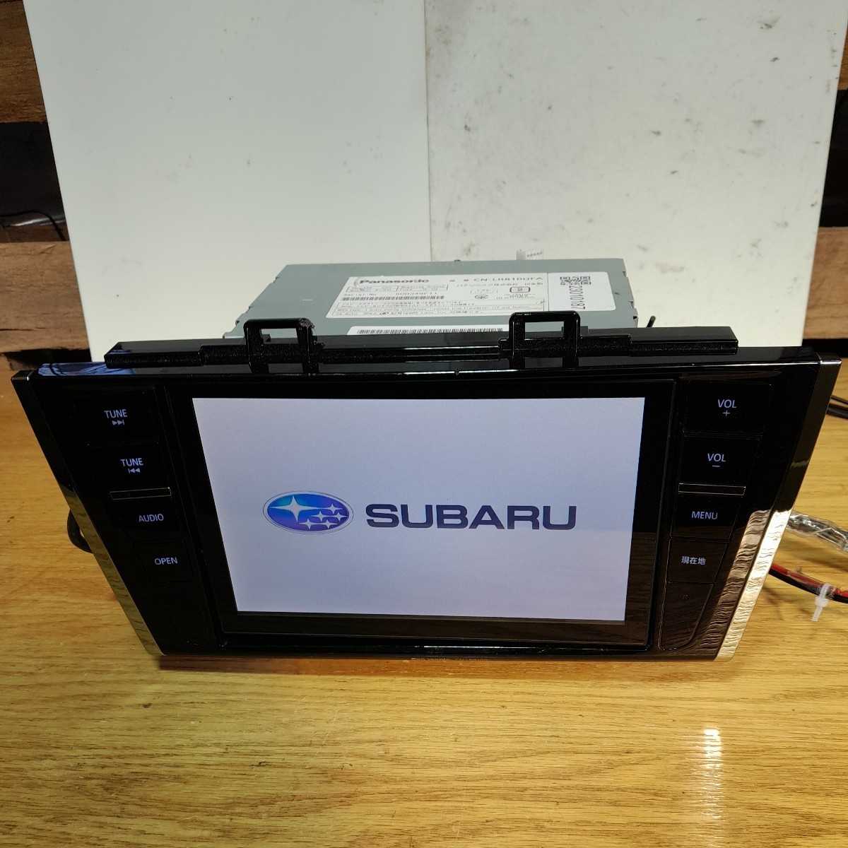お得，品質保証】 トヨタ プリウス NHW20 純正 HDDマルチナビモニター