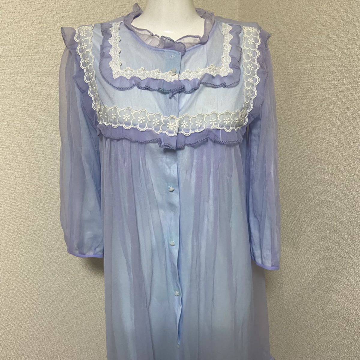 vintage 貴重　USA製 Barbizon 透かしレース　ネグリジェ 昭和レトロ ネグリジェ レース透け感ネグリジェ(ナイトウエア