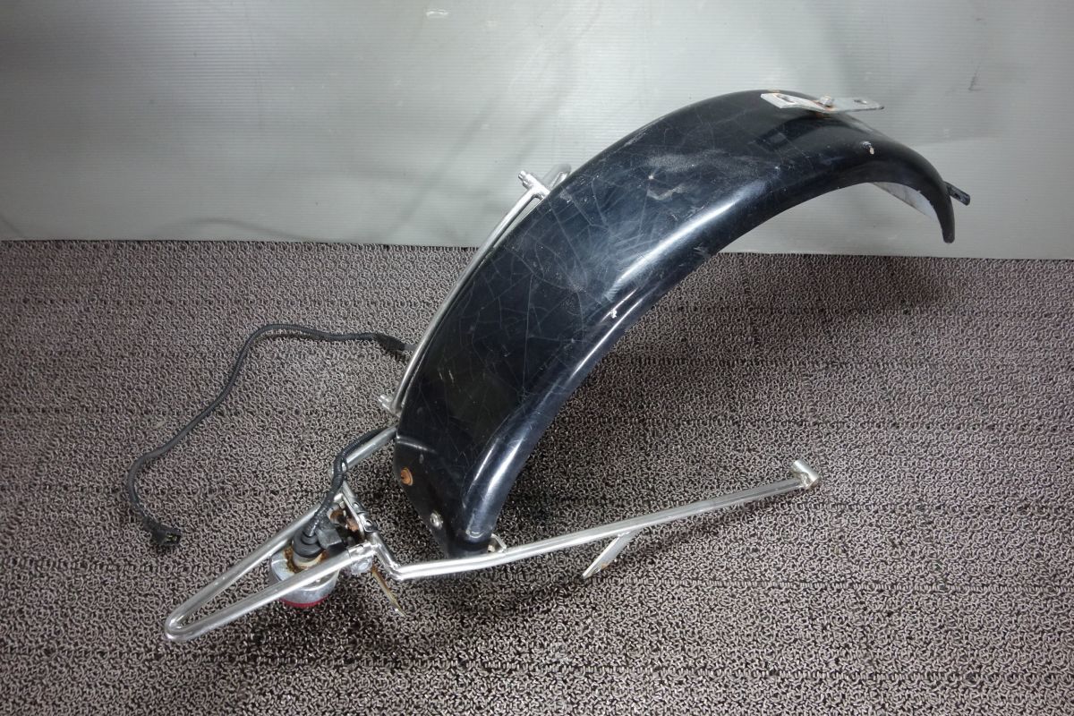 オーダー、送料等の変更です。 TW200 TW225 | tw200 中古 ヘッドライトステー 2JL ウインカーステー