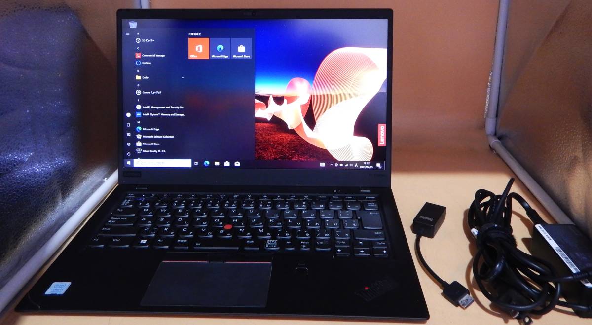 筐体割れ有 ThinkPad X1 Carbon 2018 Core i5-8250U SSD128GB/8GB LTE内蔵/指紋/カメラ/HDMI/Bluetooth/microSD win10Pro 管280-149