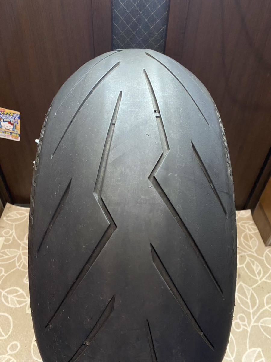 みっつ 中古MCタイヤ 2021年製造 PIRELLI DIABLO ROSSOⅢ 240/45ZR17 ピレリ