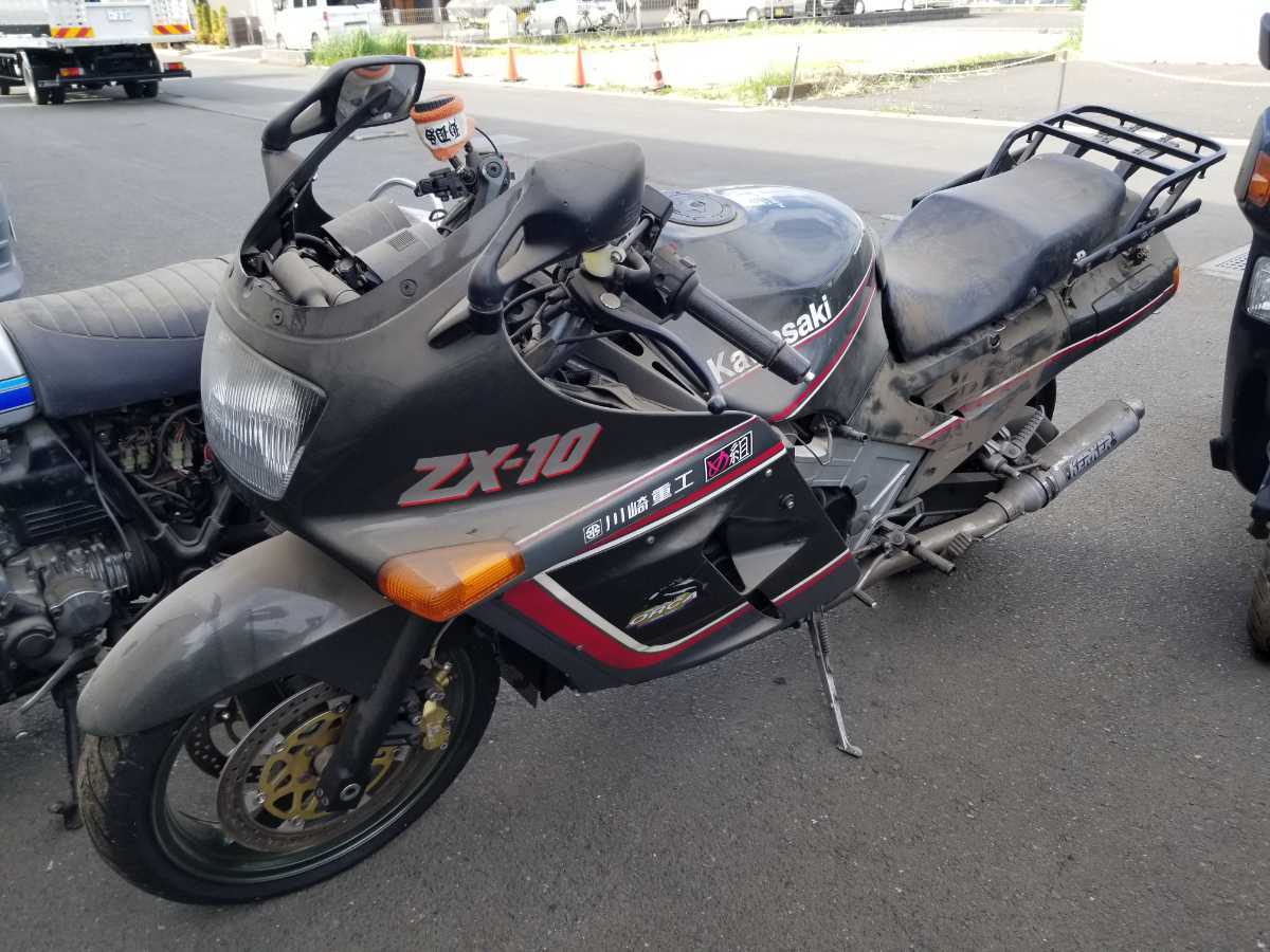 格安 ZX-10 ZXT00B 昭和63年式 鍵なし 書類あり レストアベース