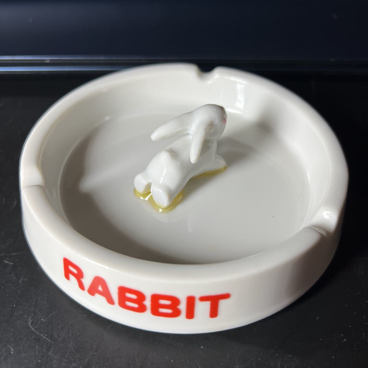 ラビット　灰皿　ＲＡＢＢＩＴ　販促用？　昭和レトロ　１円スタート ランドローバー ホイールセンターキャップ レンジローバー 花柄飾り皿 RABBIT BRAND〔約18cm×約2.7cm