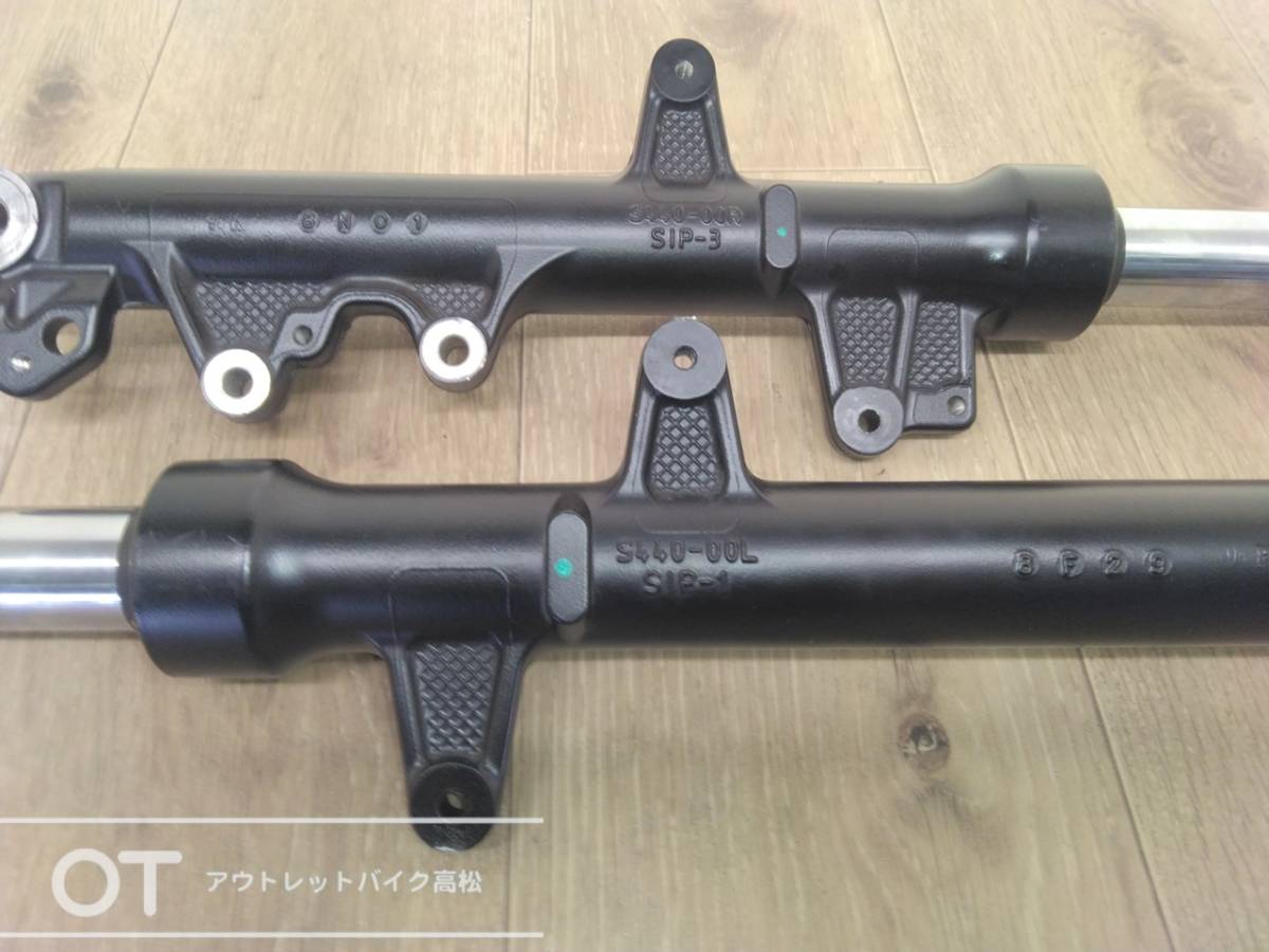 GSX-S125 スズキ フロントフォーク 左右 左？ 右曲がりあり P2703232 