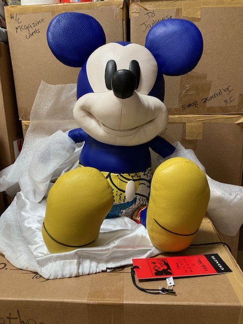 COACH x MICKEY MOUSE × Keith Haring 革製ぬいぐるみ 限定 ミッキーキースヘリング コーチ