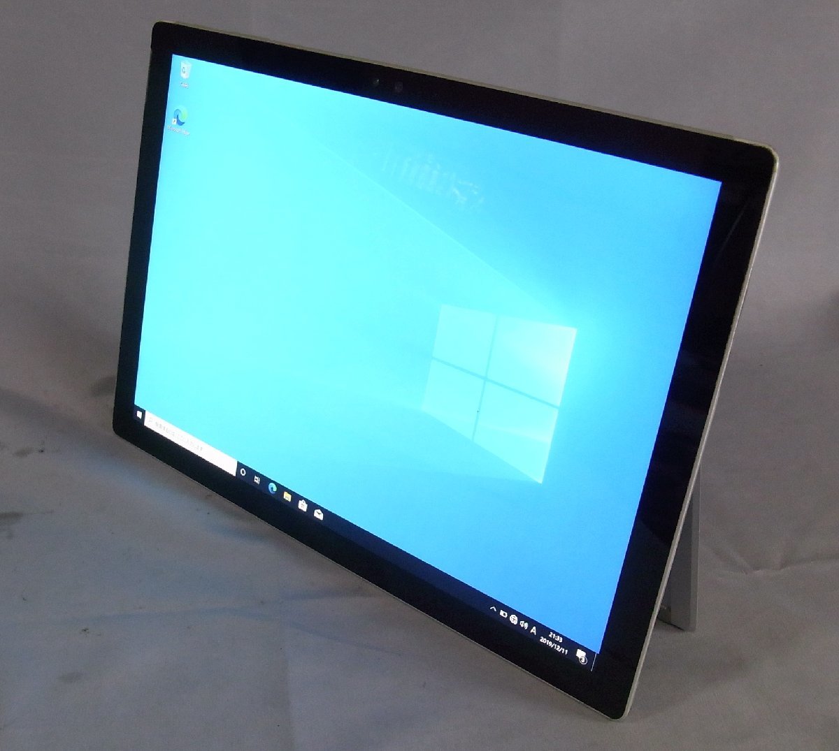 B34105 O-11175 Microsoft Surface Pro 4 1724 / Core i5-6300U 8GB