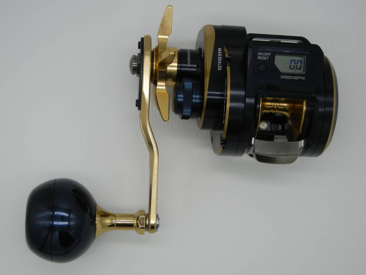 未使用新品】ダイワ '21 ソルティガ IC 300L(左ハンドル) 【公式通販】