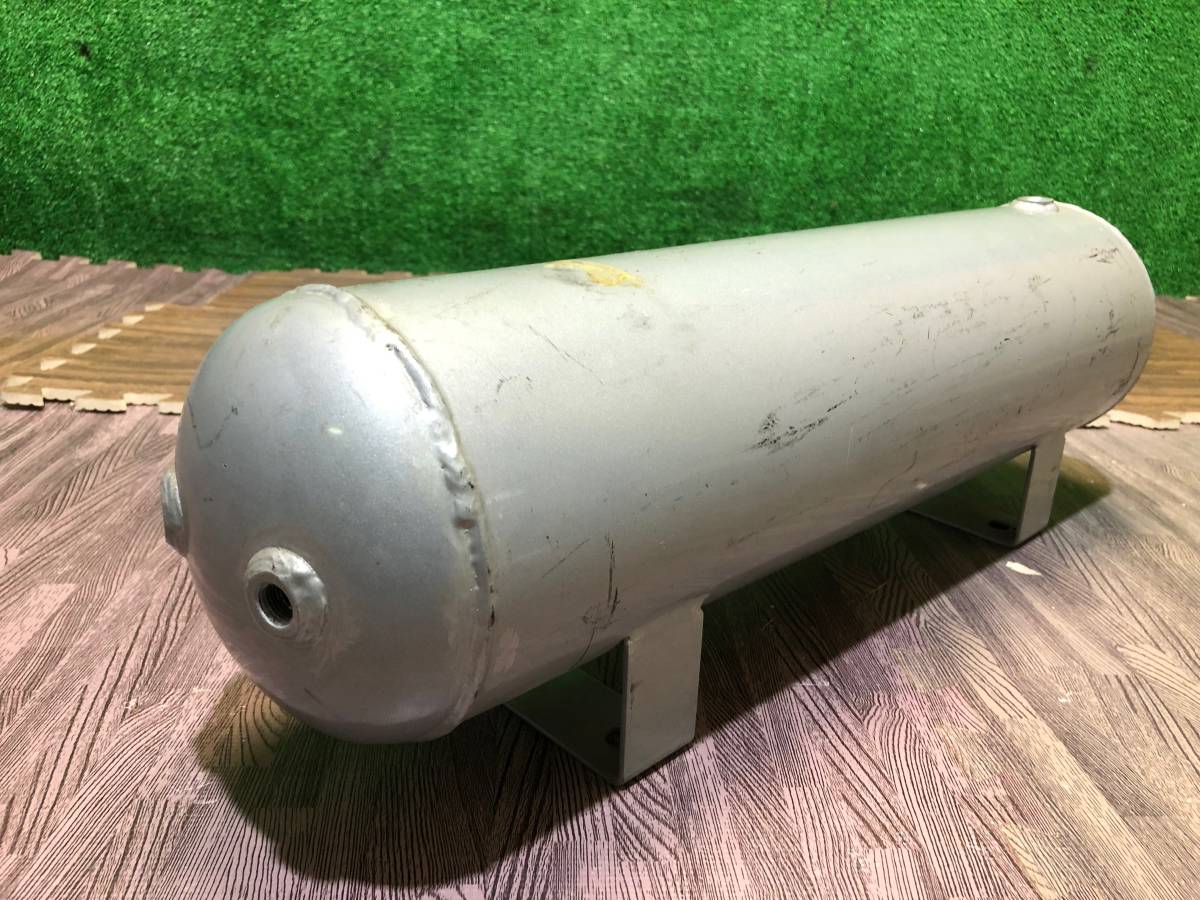 エアサスタンク　管13961