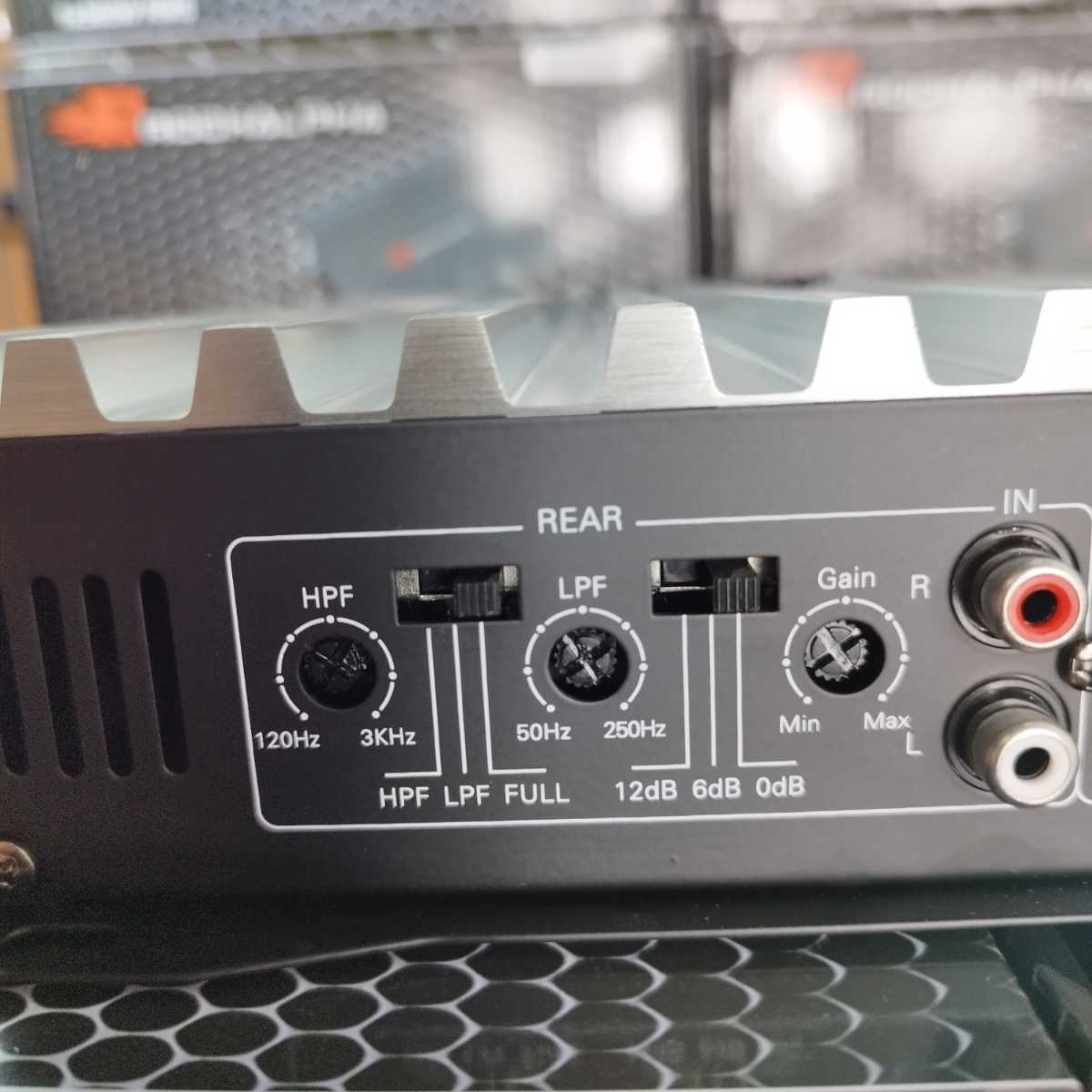 ハイパワー 高音質 Rockalpha RA604 4ch AB級 アンプ カーオーディオ