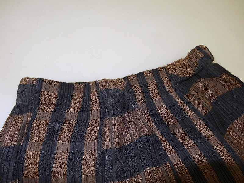 ISSEY MIYAKE イッセイミヤケ デザインスカート M JG52350 PLEATS PLEASE プリーツプリーズ