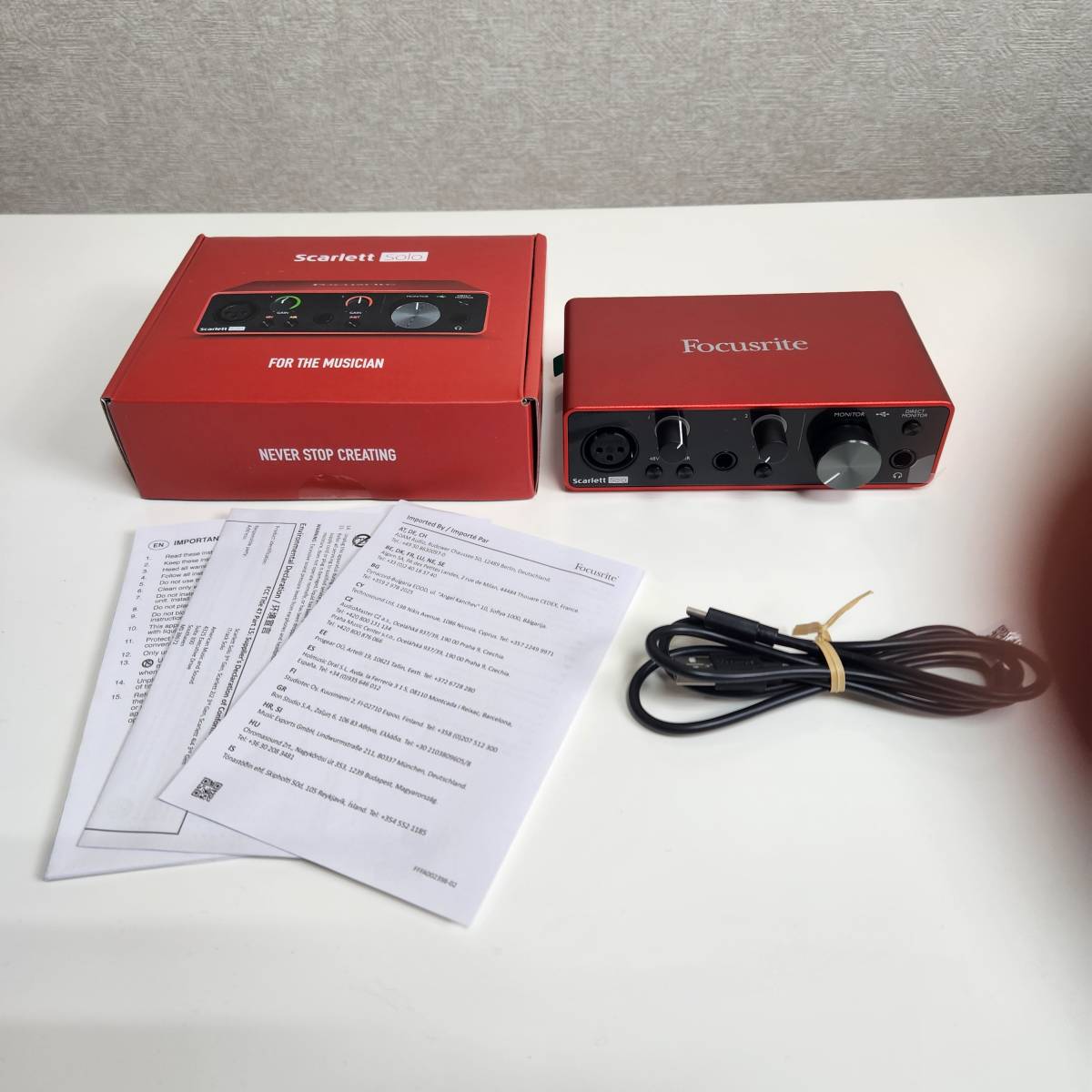 Focusrite オーディオインターフェース 2イン/2アウト 24bit/192kHz